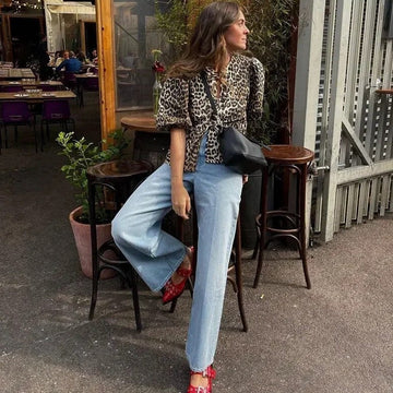 Bella - Stijlvolle Top met Strik en Luipaardprint voor Vrouwen